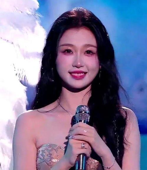 吃瓜娱乐圈虞书欣,娱乐圈“吃瓜”达人，揭秘明星幕后故事